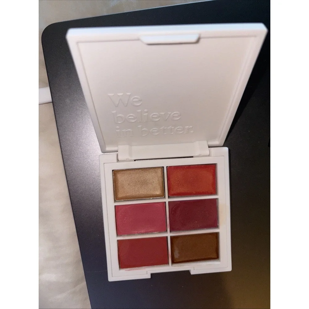 ILIA The Ethereal Baked Face Palette Bronzer Highlighter & Blush ‎ READ